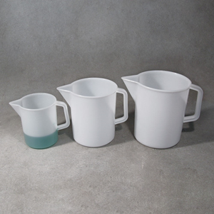 Aptaca Measuring Jug with  Handle